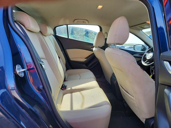 2017 MAZDA 3 Sport