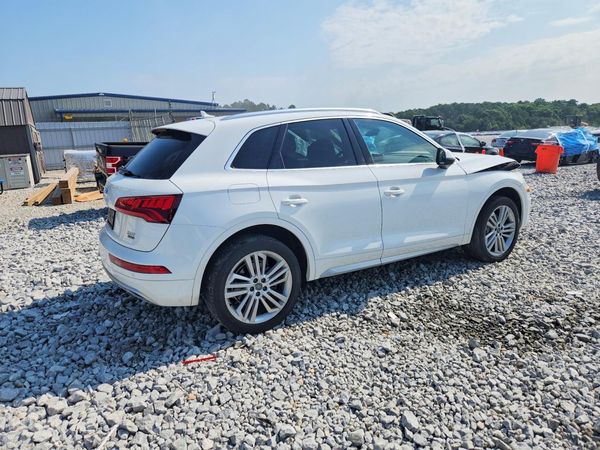 2018 AUDI Q5 quattro Premium Plus