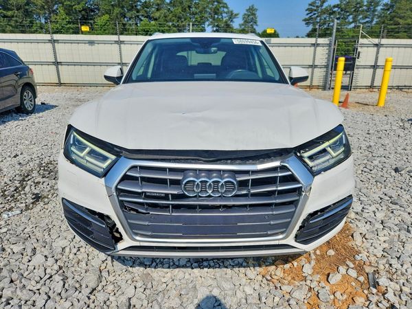 2018 AUDI Q5 quattro Premium Plus