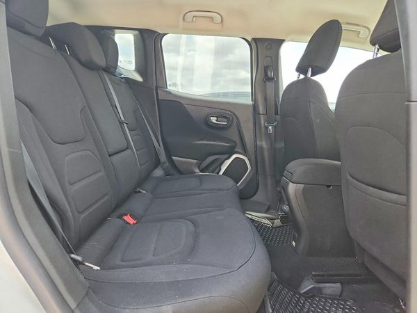 2018 JEEP RENEGADE LATITUDE 4X2