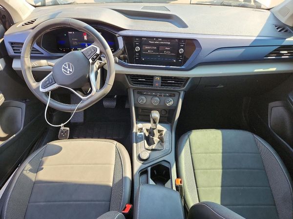 2022 VOLKSWAGEN TAOS