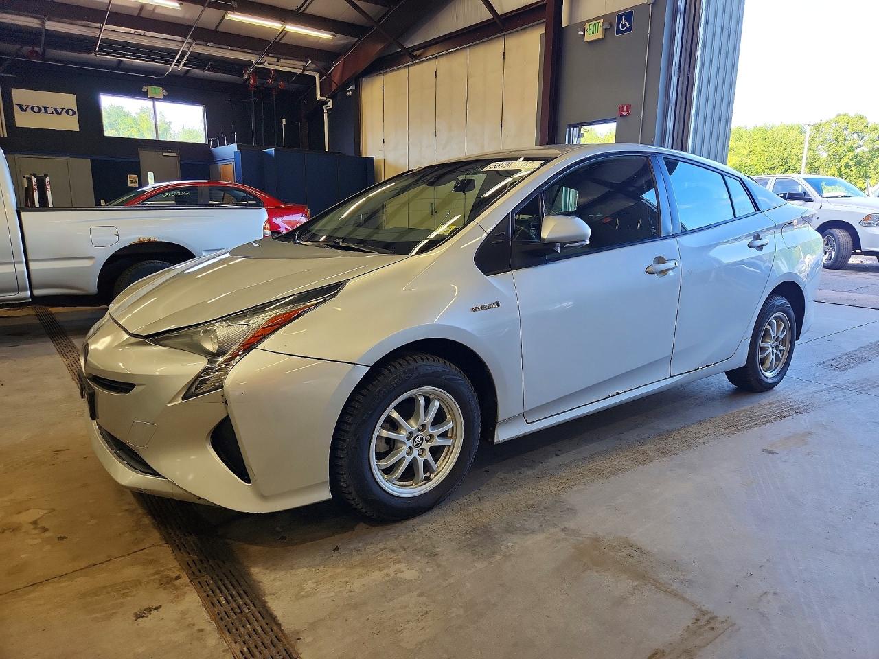 2017 TOYOTA PRIUS One/Two