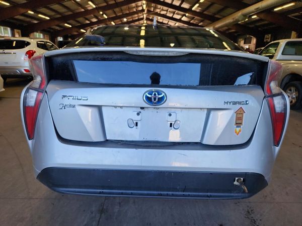 2017 TOYOTA PRIUS One/Two