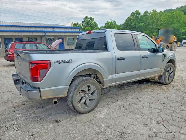 2025 FORD F150