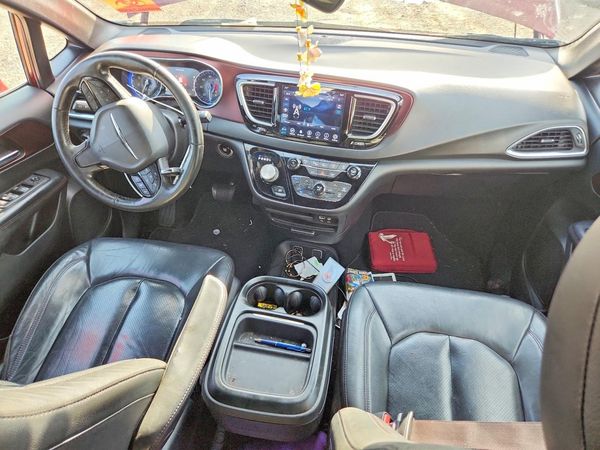 2019 CHRYSLER PACIFICA Touring L — CKPT