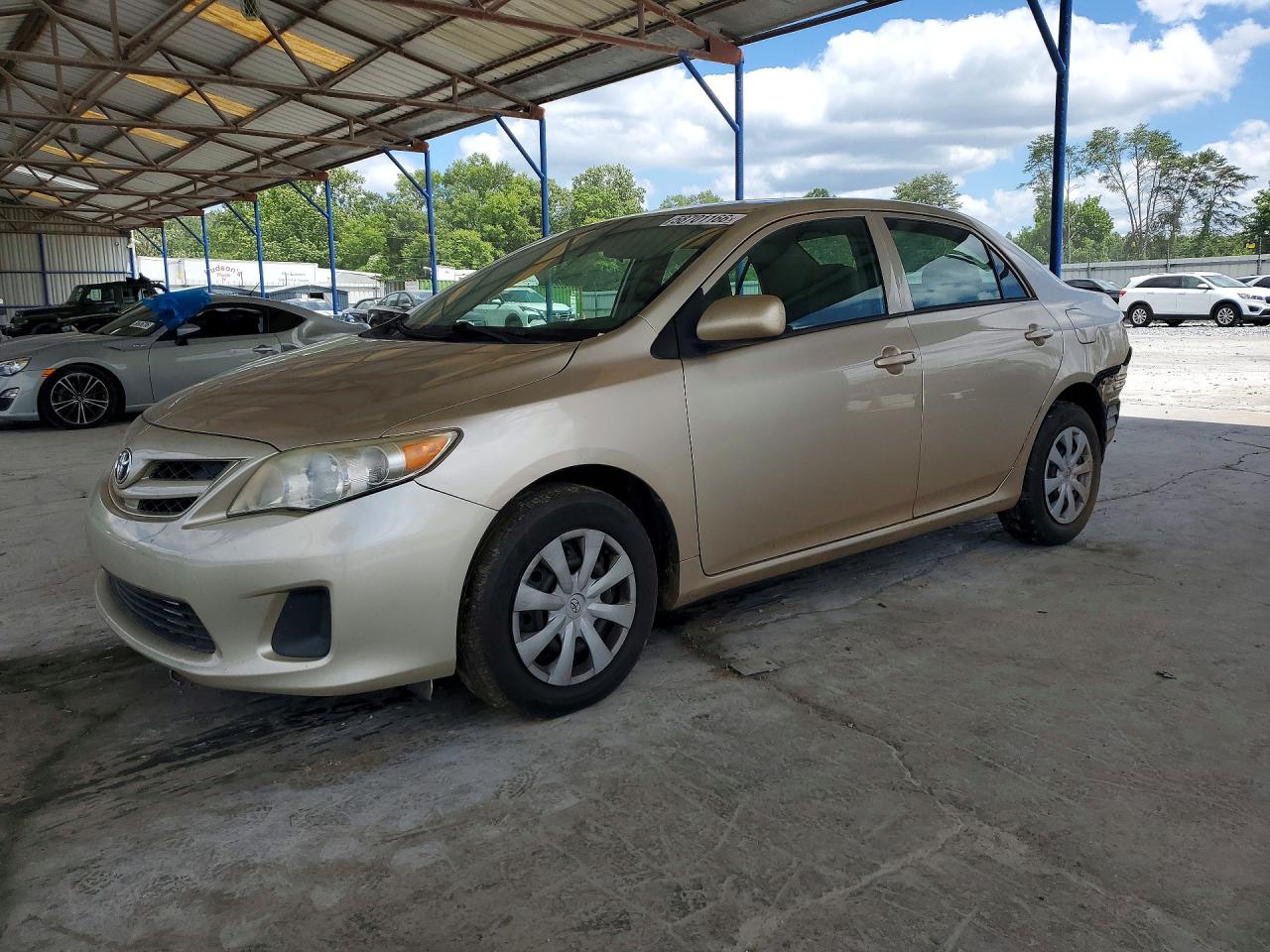 2013 TOYOTA COROLLA