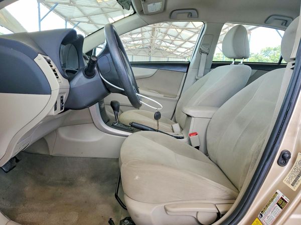 2013 TOYOTA COROLLA