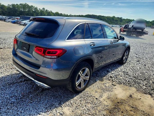 2021 MERCEDES-BENZ GLC GLC300