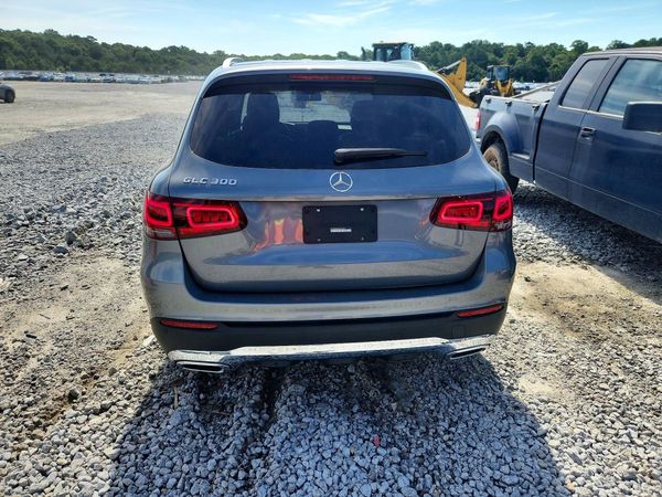 2021 MERCEDES-BENZ GLC GLC300