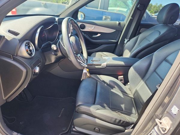 2021 MERCEDES-BENZ GLC GLC300