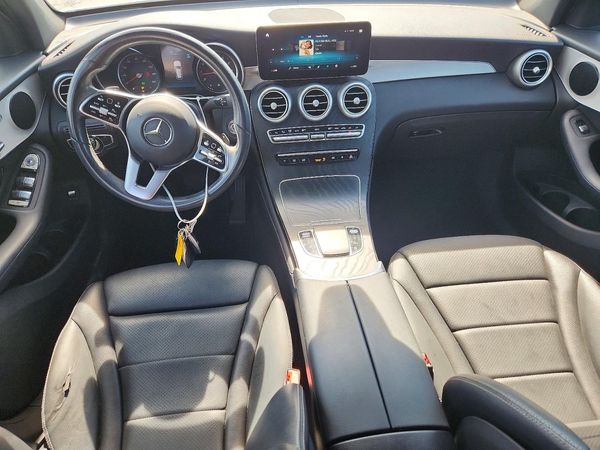 2021 MERCEDES-BENZ GLC GLC300