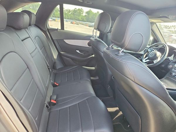 2021 MERCEDES-BENZ GLC GLC300