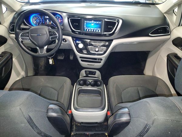 2020 CHRYSLER PACIFICA
