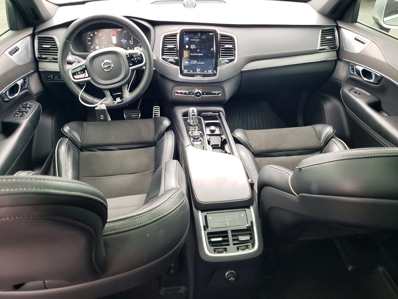 2019 VOLVO XC90 R-Design