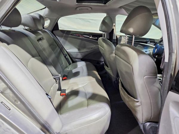 2013 HYUNDAI SONATA