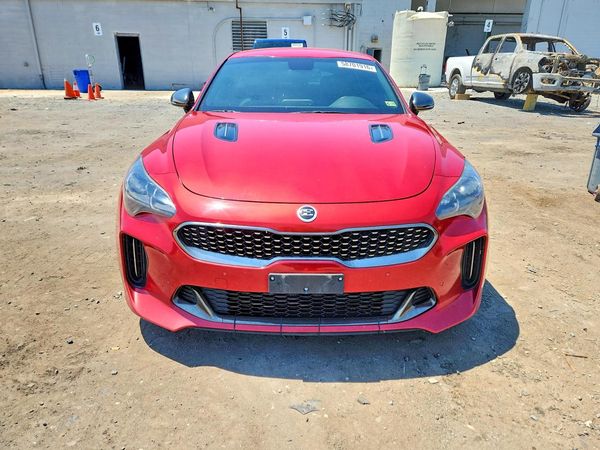2019 KIA STINGER GT