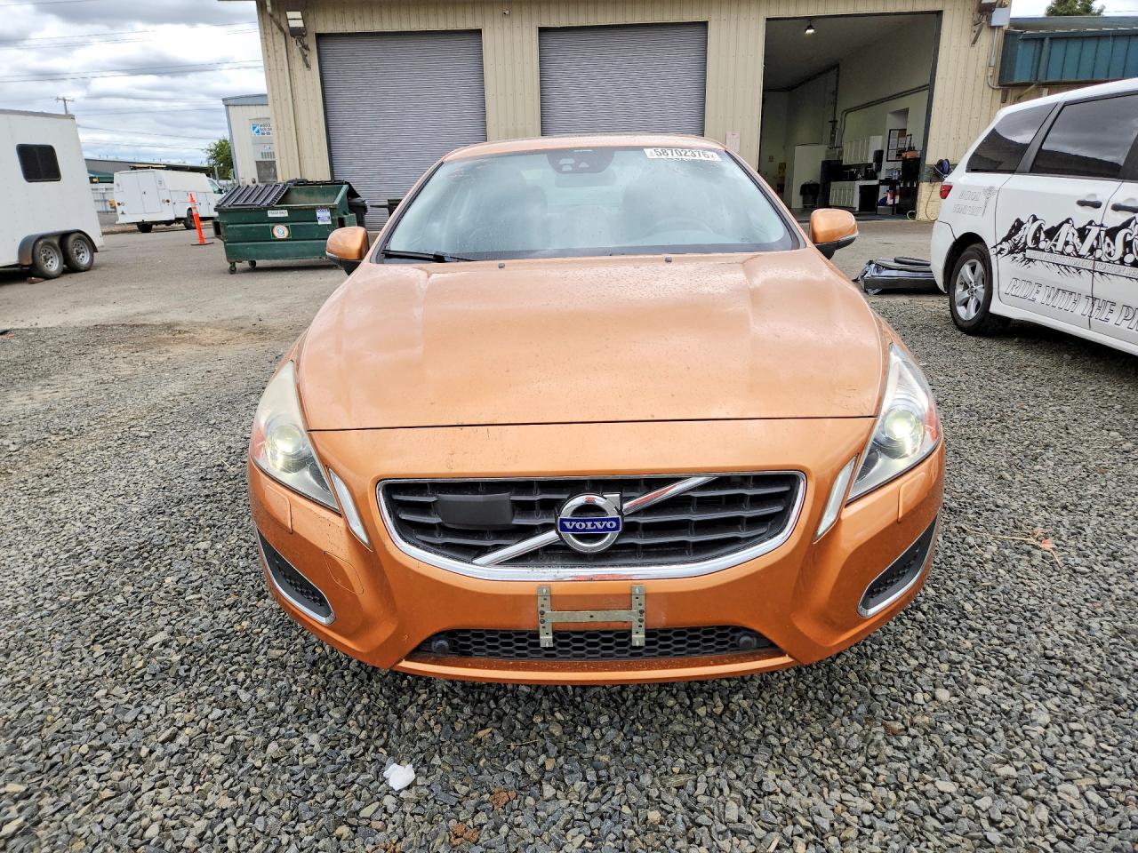 2013 VOLVO S60