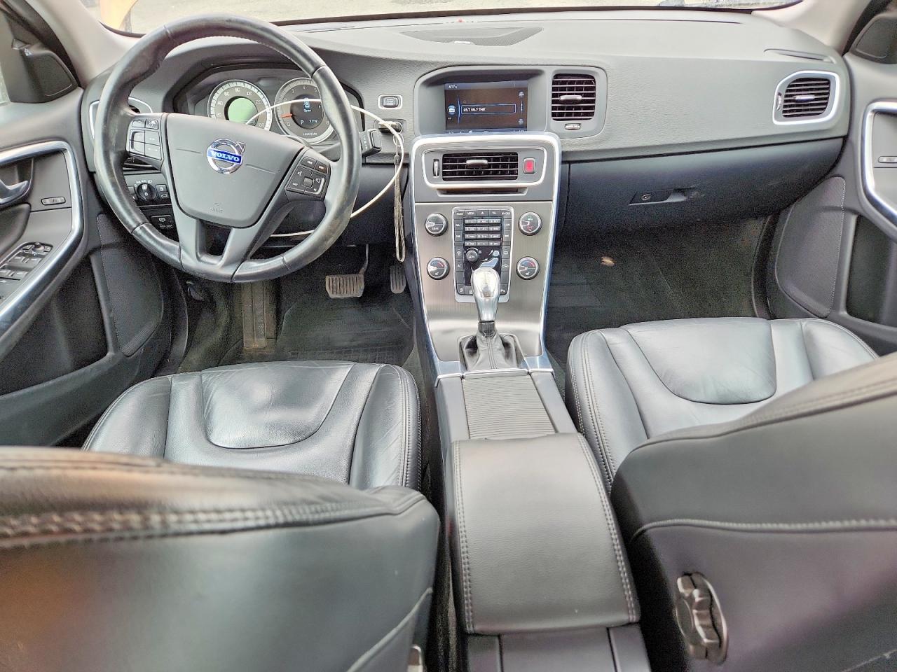 2013 VOLVO S60