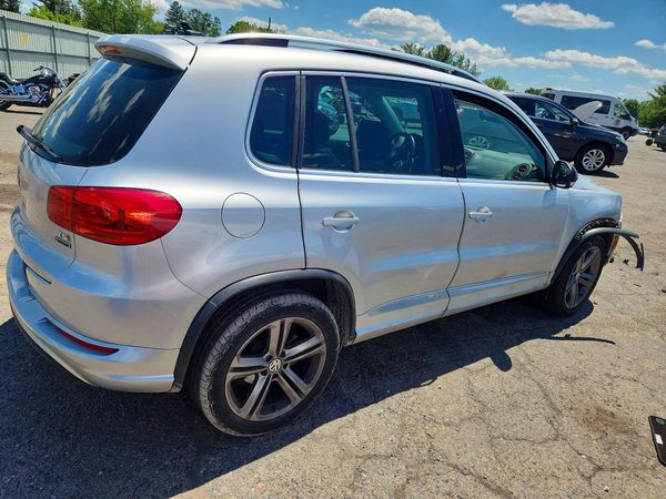 2017 VOLKSWAGEN TIGUAN Sport 4Motion