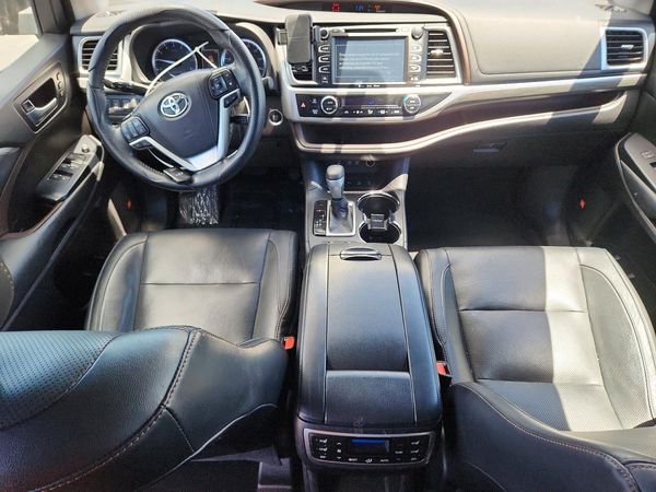 2018 TOYOTA HIGHLANDER Ltd/Ltd Platinum