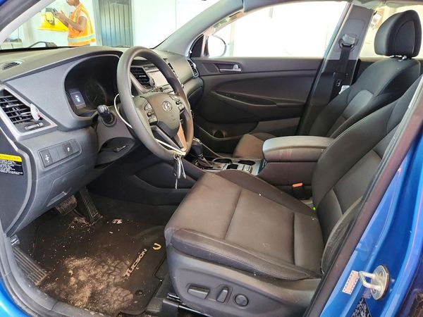 2017 HYUNDAI TUCSON