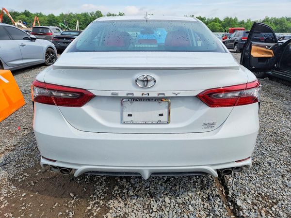 2023 TOYOTA CAMRY