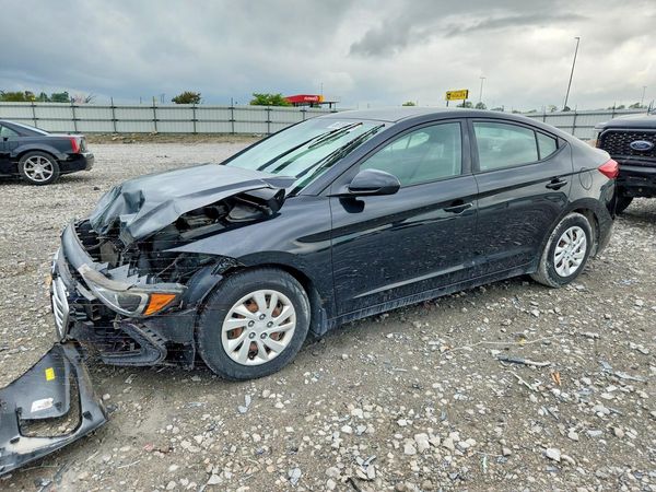 2018 HYUNDAI ELANTRA SE