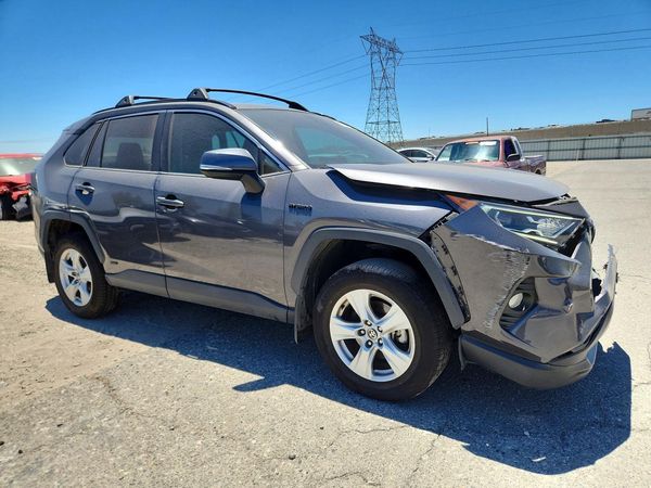 2021 TOYOTA RAV 4 XLE HV