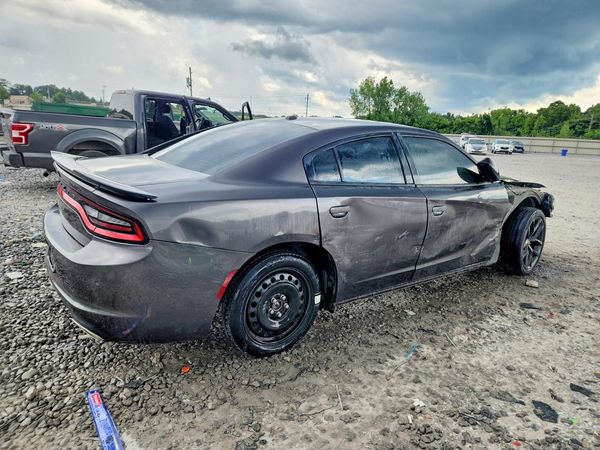 2021 DODGE CHARGER SXT