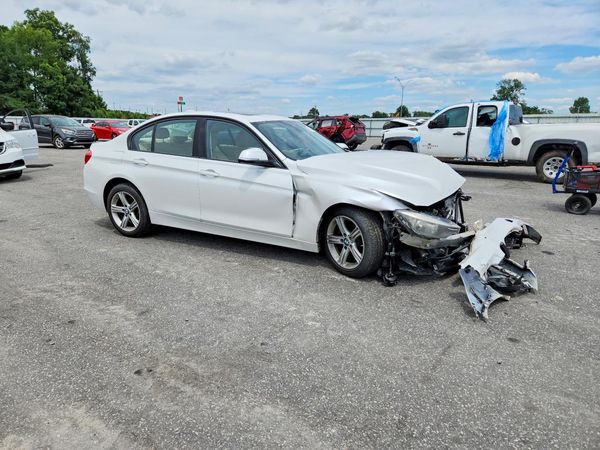 2015 BMW 328