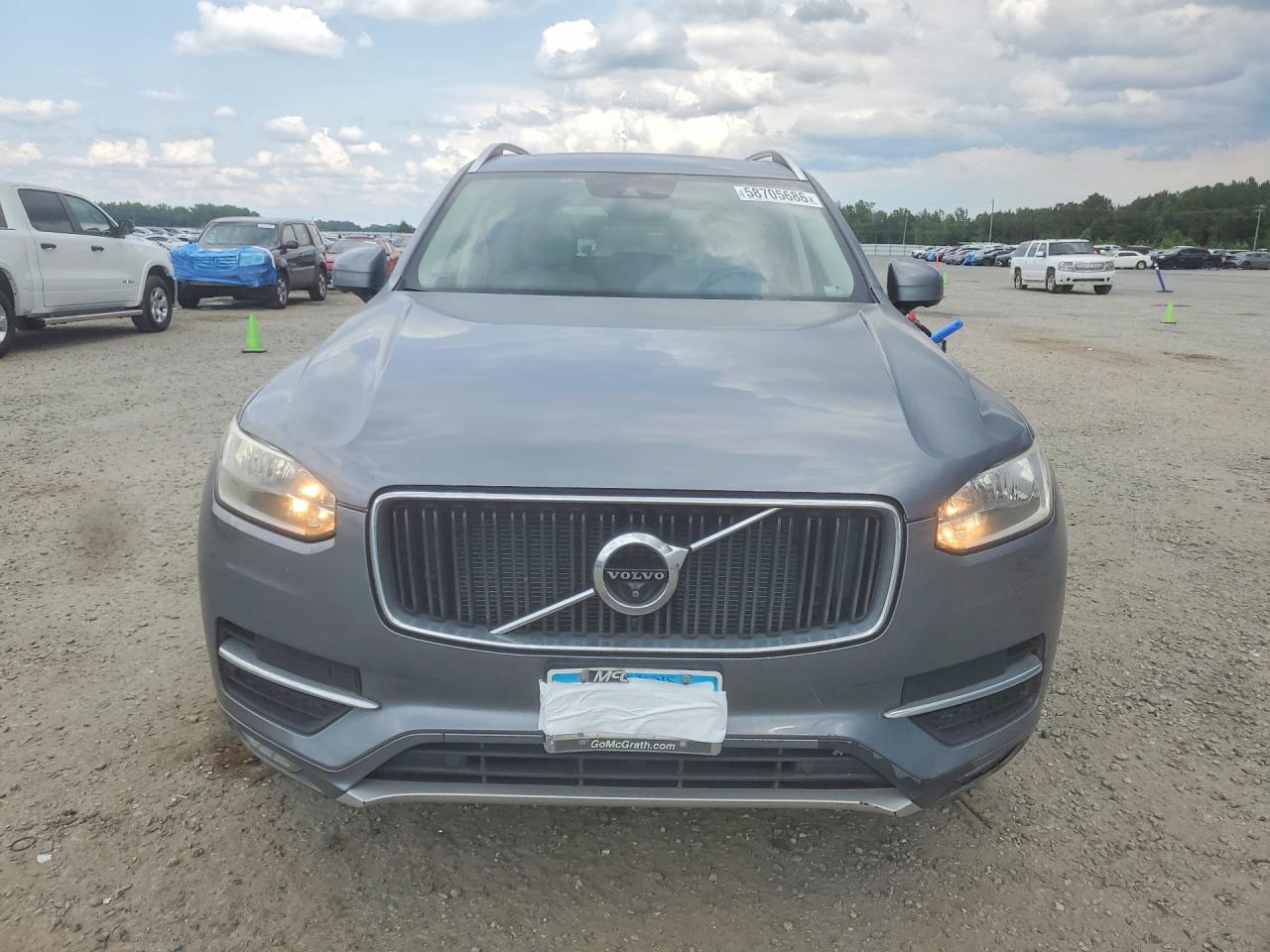 2016 VOLVO XC90 SV42 Momentum