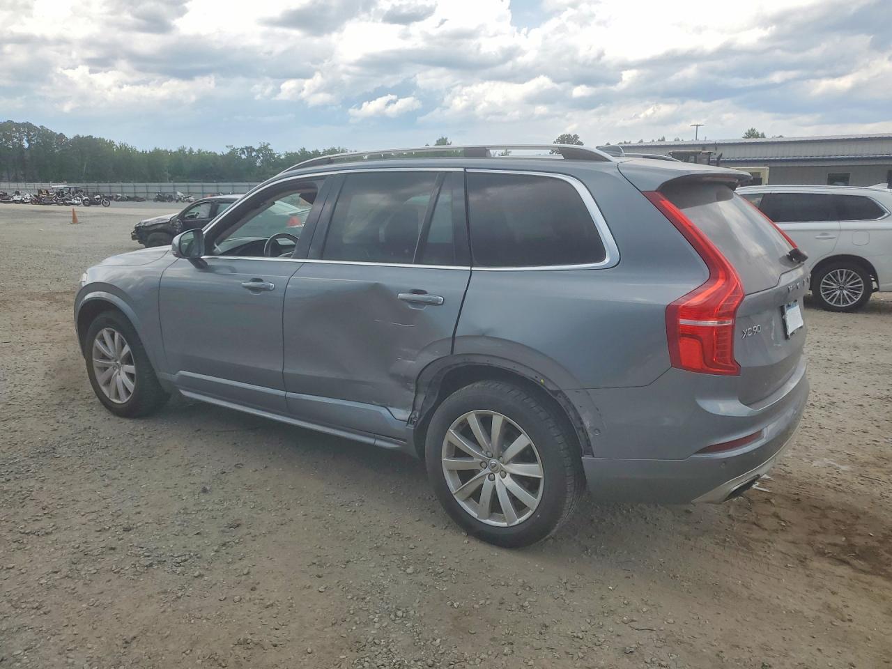 2016 VOLVO XC90 SV42 Momentum