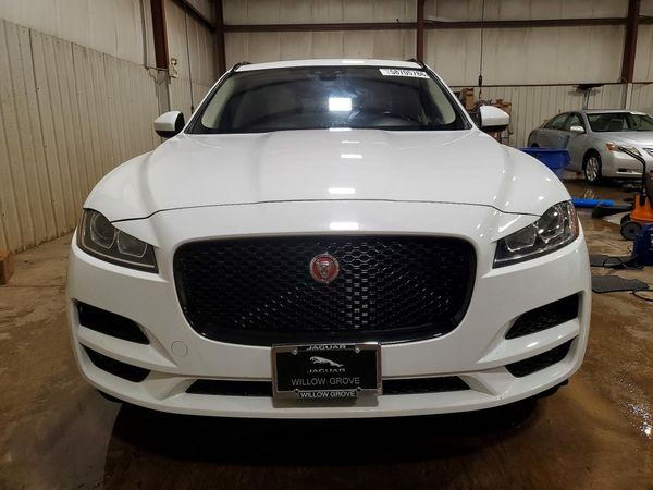 2018 JAGUAR F-PACE Premium