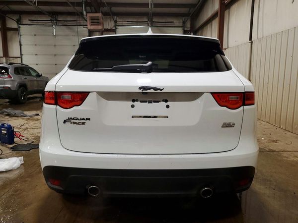 2018 JAGUAR F-PACE Premium