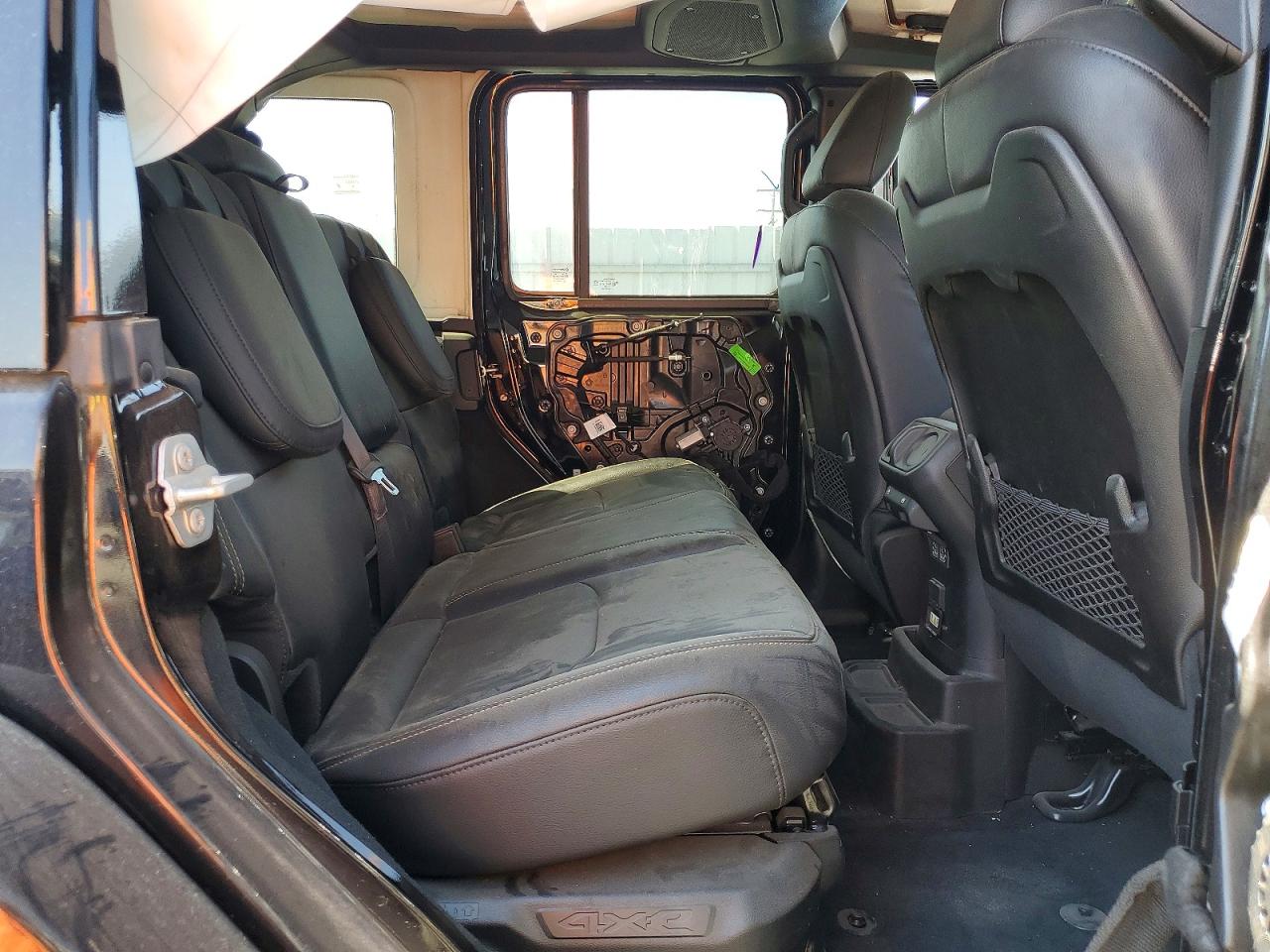 2024 JEEP WRANGLER 4-DOOR SAHARA 4XE