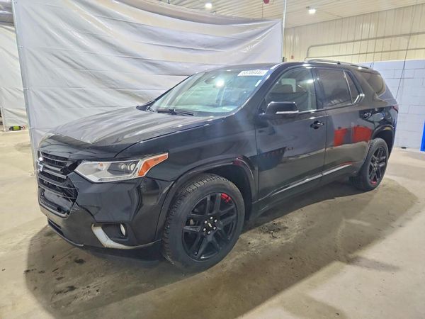 2019 CHEVROLET TRAVERSE High Country — Front 3/4