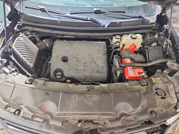 2019 CHEVROLET TRAVERSE High Country — Engine bay