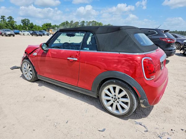2017 MINI COOPER