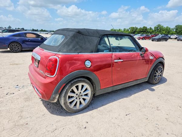 2017 MINI COOPER