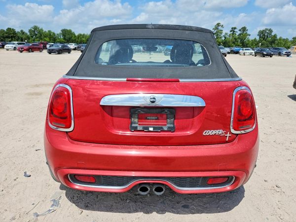 2017 MINI COOPER