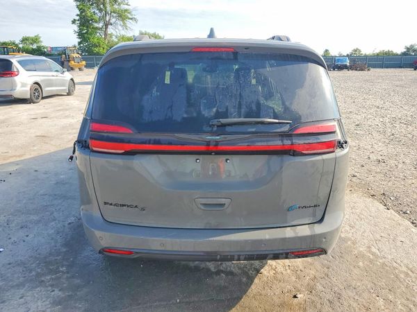 2021 CHRYSLER PACIFICA Limited