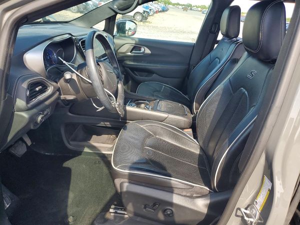 2021 CHRYSLER PACIFICA Limited