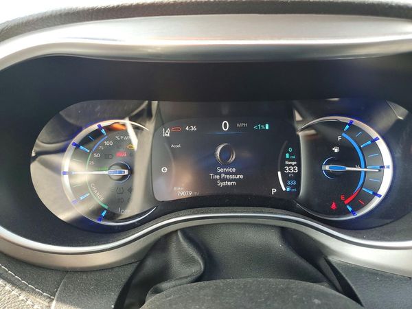 2021 CHRYSLER PACIFICA Limited