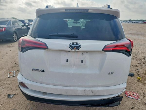 2016 TOYOTA RAV4 LE (X Grade)