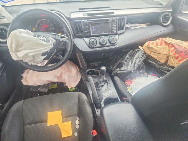 2016 TOYOTA RAV4 LE (X Grade)