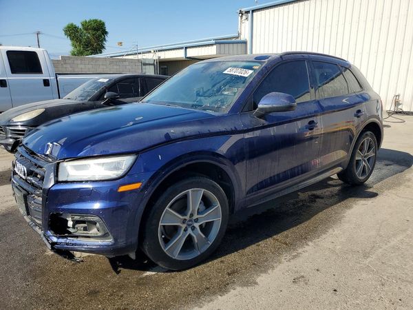 2020 AUDI Q5 quattro Premium Plus