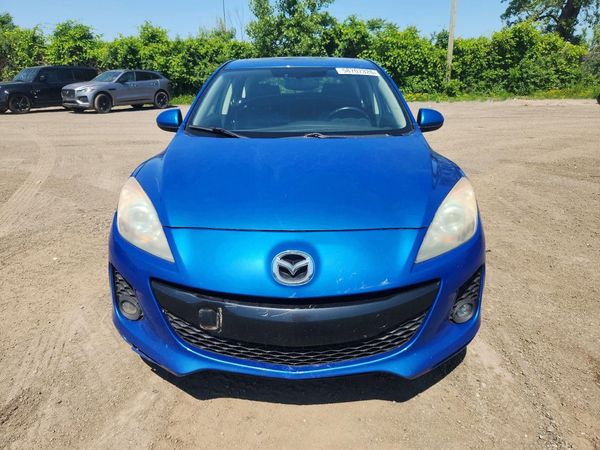 2013 MAZDA 3 Touring/GS