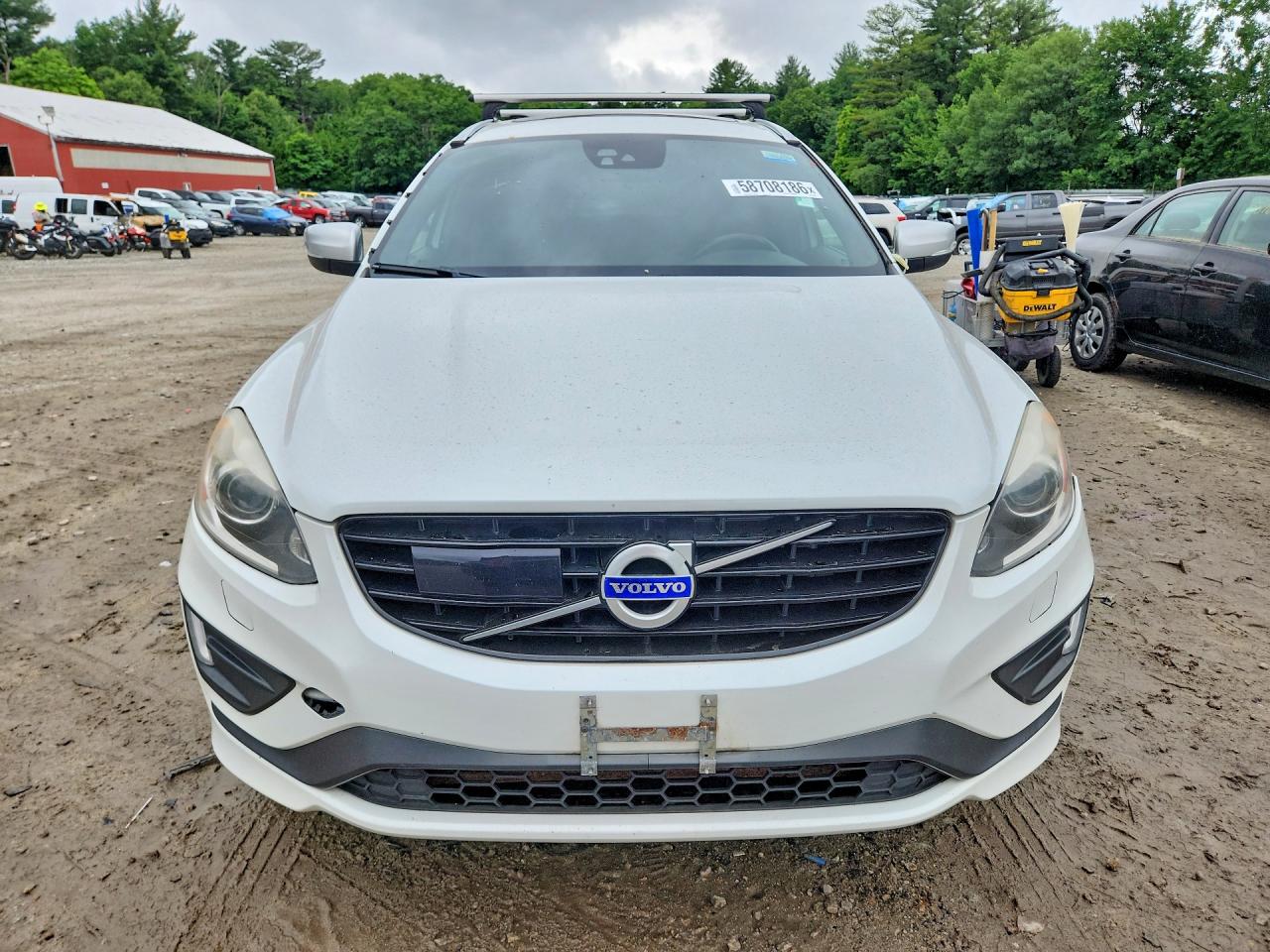 2016 VOLVO XC60