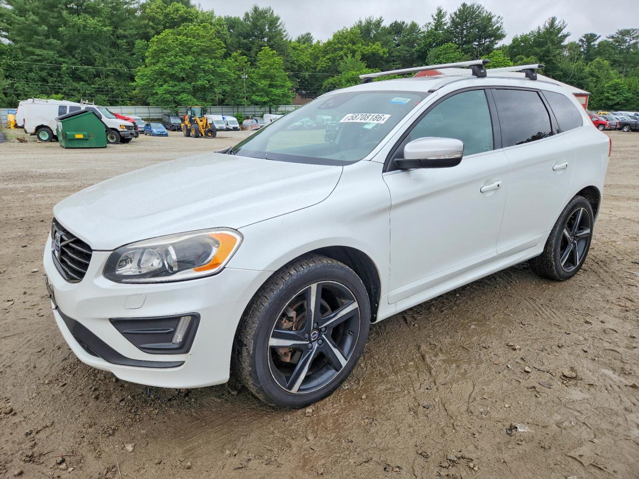 2016 VOLVO XC60