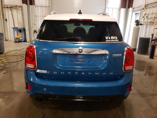 2017 MINI COOPER